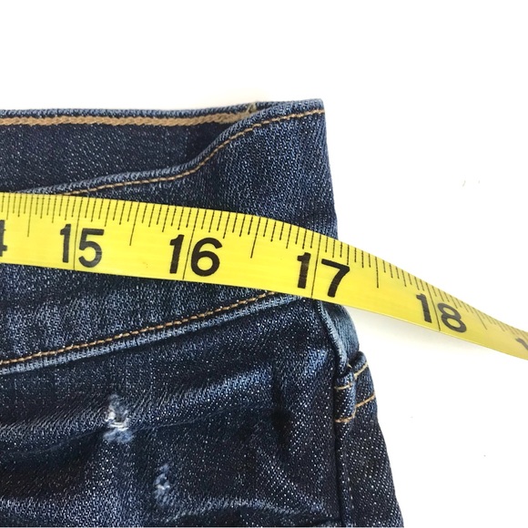 MARC BY MARC JACOBS Denim slouchy distressed shorts! - Picture 11 of 14